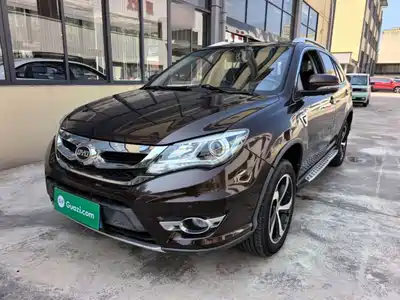 BYD S7 2015