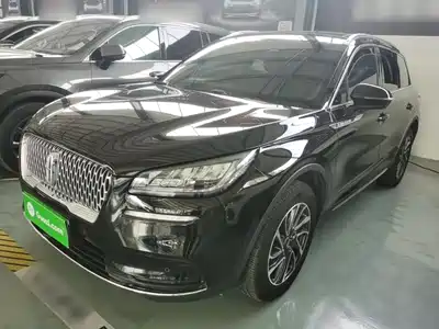 Lincoln Adventurer 2022