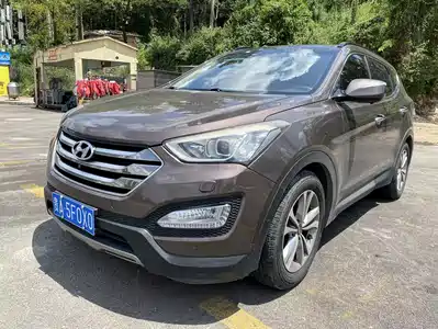 Hyundai Santa Fe 2016