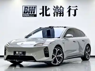 NIO ET5T 2025
