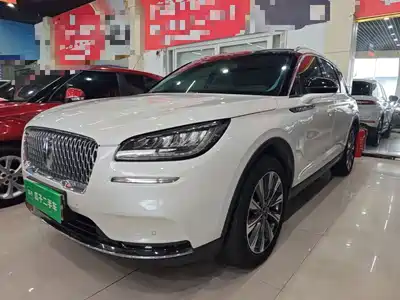 Lincoln Adventurer 2021