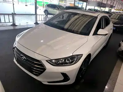 Hyundai Elantra 2019
