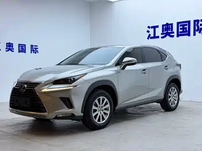 Lexus NX 2021