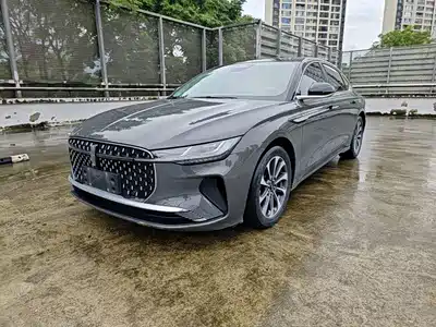 Lincoln Z 2023