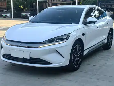 BYD Qin L 2025