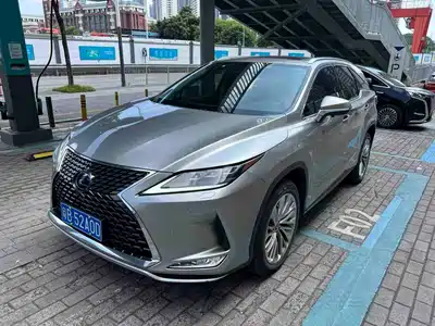Lexus RX 2021