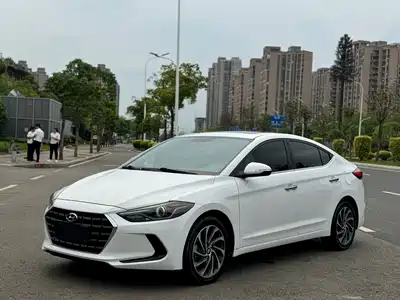 Hyundai Elantra 2020