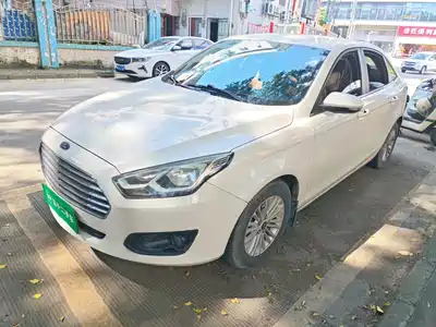 Ford Escort 2017