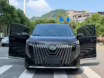 GAC Trumpchi M8 2025