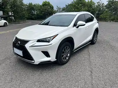 Lexus NX 2018