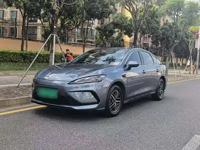 BYD Seal 05 DM-i 2025