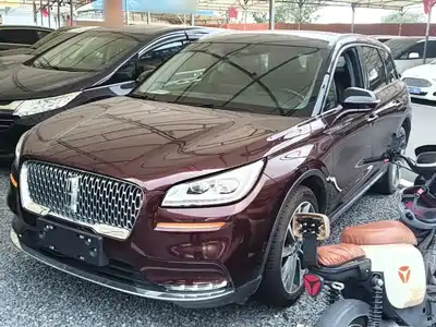 Lincoln Adventurer 2021
