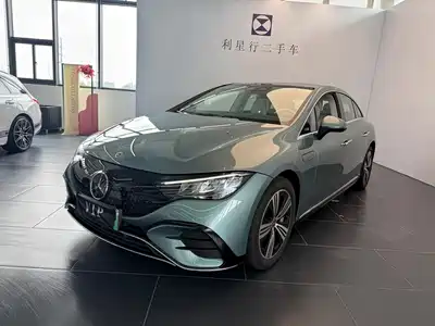 Mercedes-Benz EQE 2025