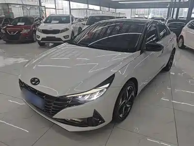 Hyundai Elantra 2021