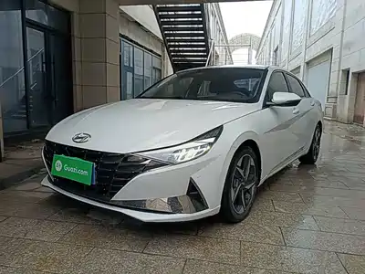 Hyundai Elantra 2021
