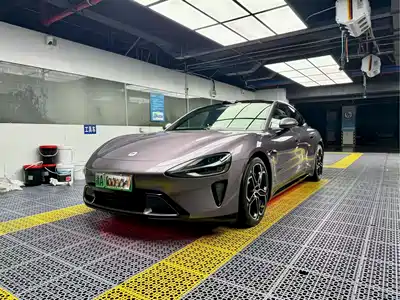Xiaomi Auto SU7 2024