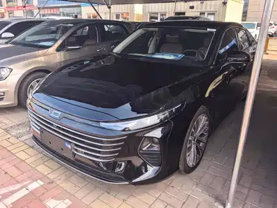 Besturn B70 2025