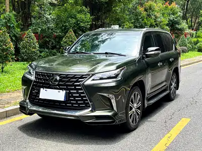 Lexus LX 2022