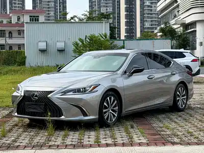 Lexus ES 2018