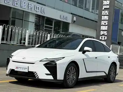 Lexus ES 2026