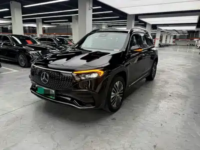 Mercedes-Benz EQB 2025
