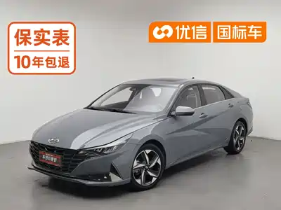 Hyundai Elantra 2022