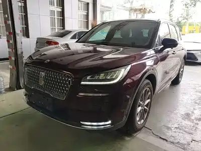 Lincoln Adventurer 2021