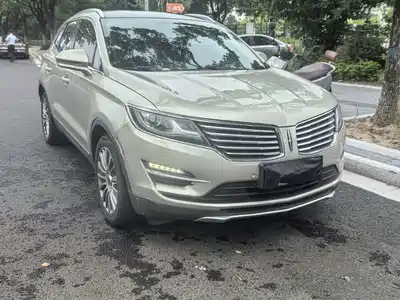 Lincoln MKC 2015