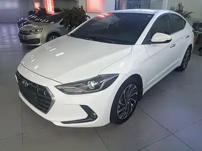 Hyundai Elantra 2019