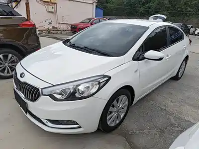 Kia K3 2015