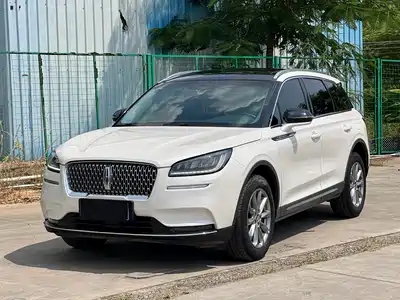 Lincoln Adventurer 2021