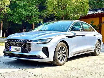 Lincoln Z 2025