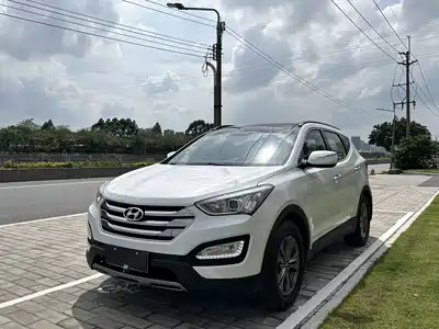 Hyundai Santa Fe 2016