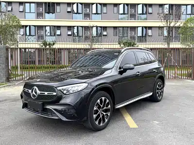Mercedes-Benz GLC 2023