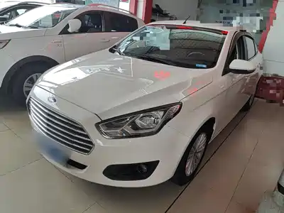 Ford Escort 2015