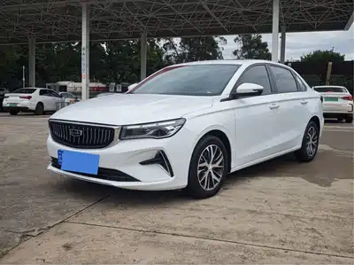Geely Emgrand 2024