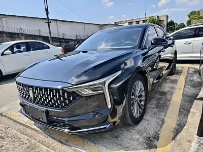 Besturn B70 2023