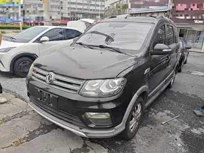 Dongfeng Fengguang 370 2016