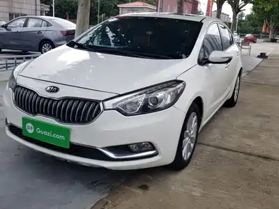 Kia K3 2016