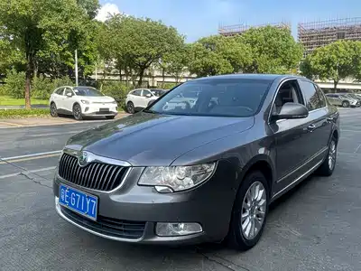 Škoda Superb 2010