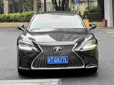 Lexus LS 2020