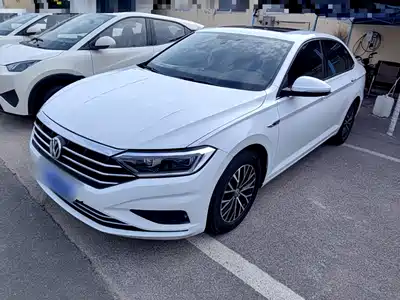Volkswagen Sagitar 2020