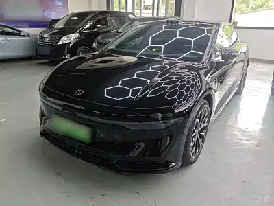 ZEEKR 007 2024