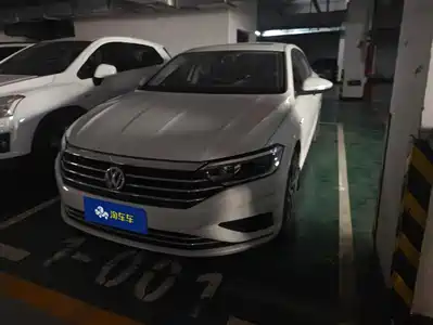 Volkswagen Sagitar 2022