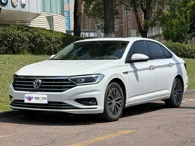 Volkswagen Sagitar 2019