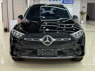 Mercedes-Benz GLC 2023
