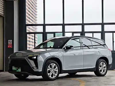 NIO ES8 2021