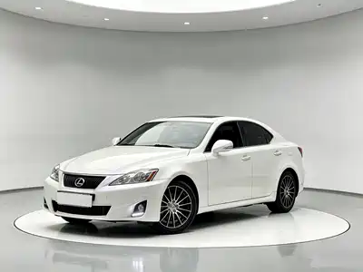 Lexus IS 2012