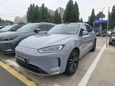 AITO Wenjie M5 2025