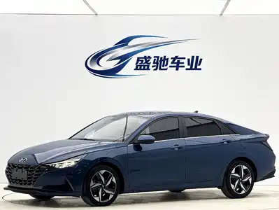 Hyundai Elantra 2023